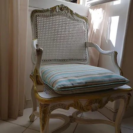 Tres Bien Place A Nice! Apartment